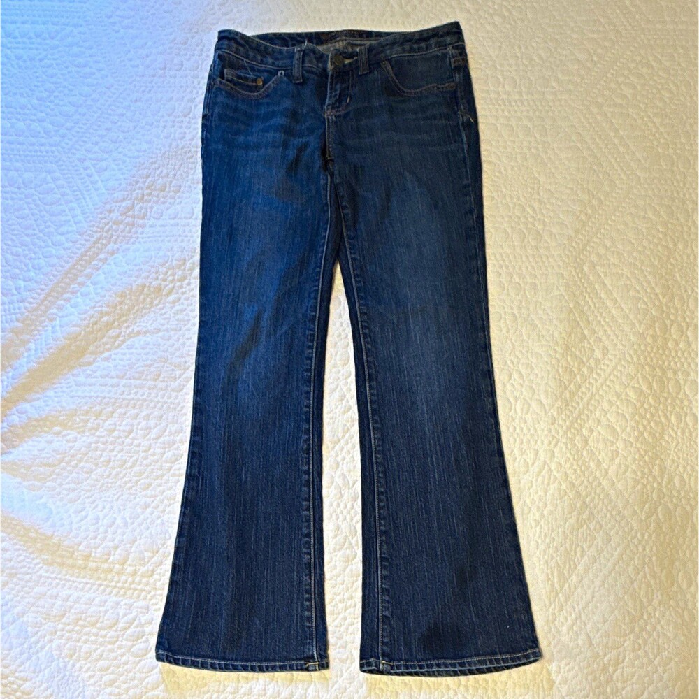 The Limited Bootcut Jeans Women’s 2 Short Blue Solid Denim 5-Pocket Button